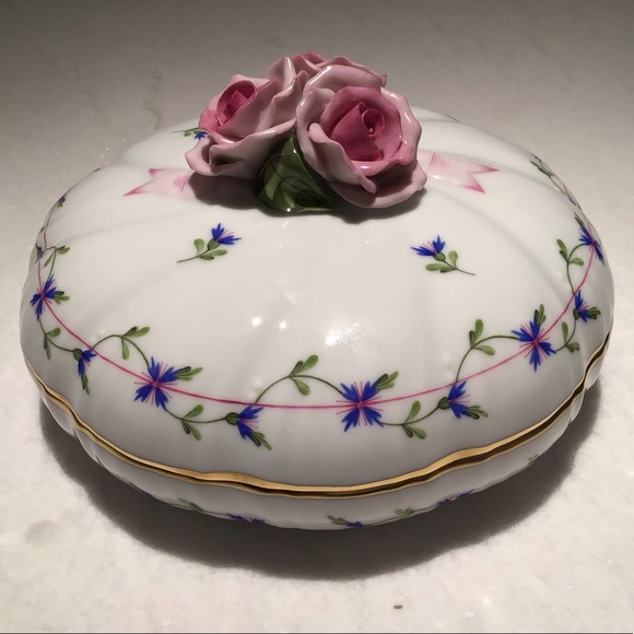 Herend Porcelain Dish with Cover - Picture 2 of 7